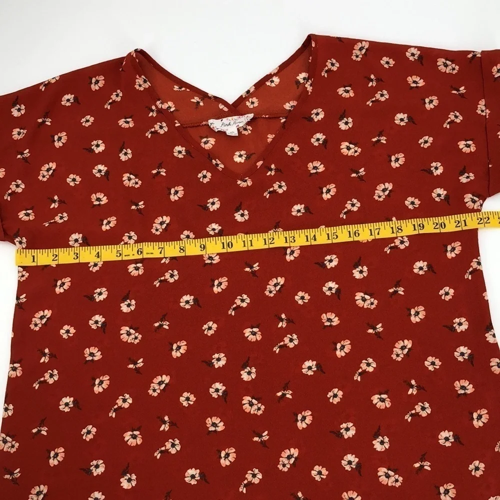 Pink Rose Semi Sheer Short Sleeved Floral Print V-Neck Blouse Size XL